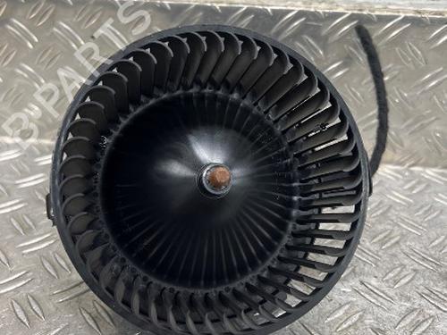 heater-blower-motor-audi-a4-b9-avant-8w5-8wd-2015-26043904 main image