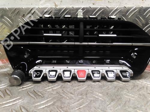 Used Electronic module PEUGEOT 2008 II (UD_, US_, UY_, UJ_, UR_, UC_) e-2008 (UKZKXZ) (136 hp) 26043650