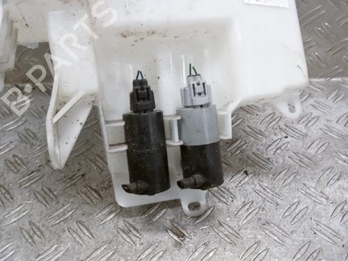 Windscreen washer tank PEUGEOT 108 1.0 VTi 72 | BP26042182C113