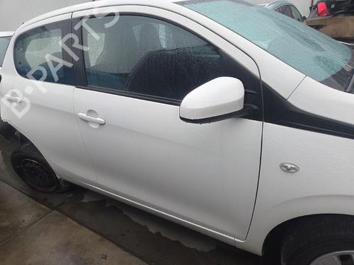 Used Right front door PEUGEOT 108 1.0 VTi (69 hp) 32404410