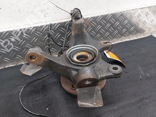 Used Left front steering knuckle Left front steering knuckle MERCEDES-BENZ EQV (W447) EQV 250 (447.813, 447.815) (204 hp) 34694833 34694833