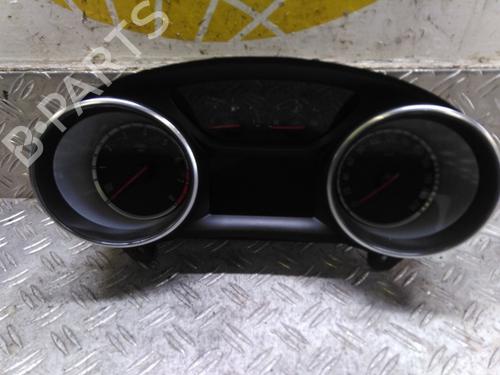 Used Display monitor OPEL ASTRA J Sports Tourer (P10) 1.4 Turbo (35) (140 hp) 26043507