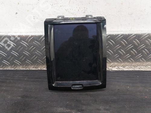 Used Display monitor VOLVO XC60 II (246) T8 Hybrid AWD (456 hp) 32846677