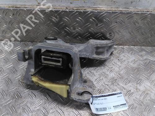 Used Engine mount MERCEDES-BENZ VITO Van (W447) 110 CDI (447.601, 447.603, 447.605) (102 hp) 26043693