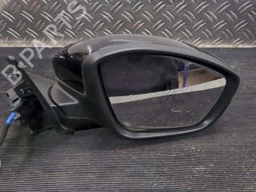 Used Right mirror OPEL CORSA F (P2JO) CORSA-e (68) (136 hp) 30875378