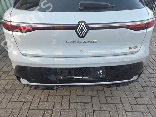 Bagtil kofangere RENAULT MEGANE E-TECH SUV EV60 (BNJ2) (131 hp) 30638969