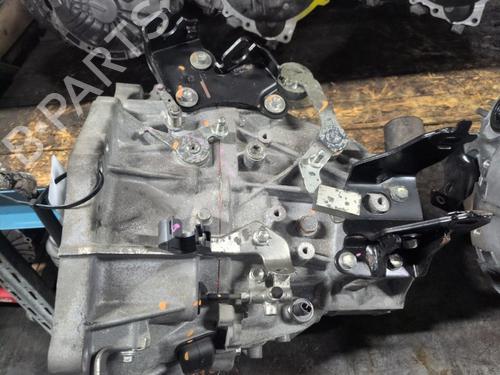 Used Gearbox TOYOTA YARIS (_P13_) 1.5 (NSP131_) (112 hp) 30922048