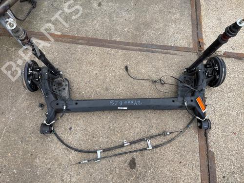 Eixo traseiro Eixo traseiro KIA PICANTO III (JA) 1.0 (63 hp) 33844722 33844722