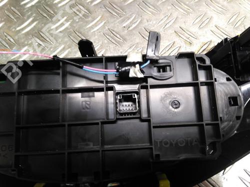 Climate control TOYOTA YARIS (_P13_) 1.5 Hybrid (NHP130_, NHP130) | BP26042275I5 