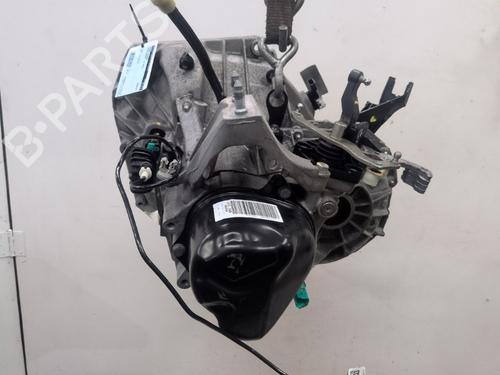 Used Gearbox DACIA SANDERO II TCe 90 (B8M1, B8MA, B8AC) (90 hp) 26045680