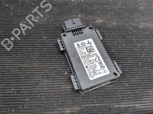 electronic-sensor-renault-megane-e-tech-suv-2021-33018399 main image