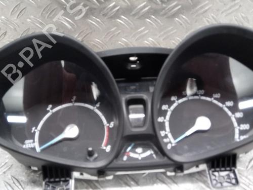 Used Instrument cluster Instrument cluster 27261071 27261071