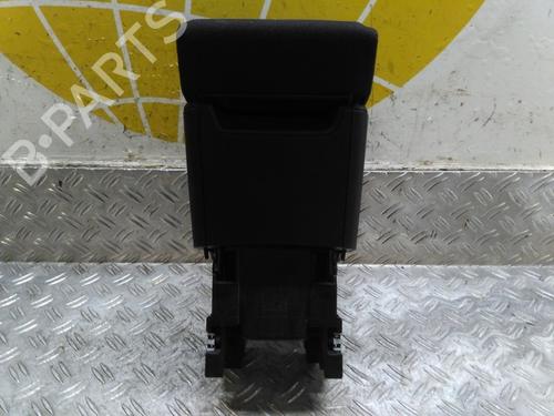 Used Armrest / Center console Armrest / Center console VW POLO VI (AW1, BZ1, AE1) 1.0 (75 hp) 26043462 26043462