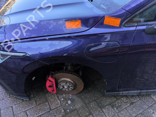 Forskærm venstre Forskærm venstre VW GOLF VIII (CD1, DA1) 1.4 GTE Plug-in Hybrid (245 hp) 33844801 33844801