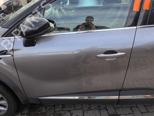 Used Left front door Left front door RENAULT CAPTUR II (HF_) TCe 90 (HFM6) (91 hp) 33717647 33717647
