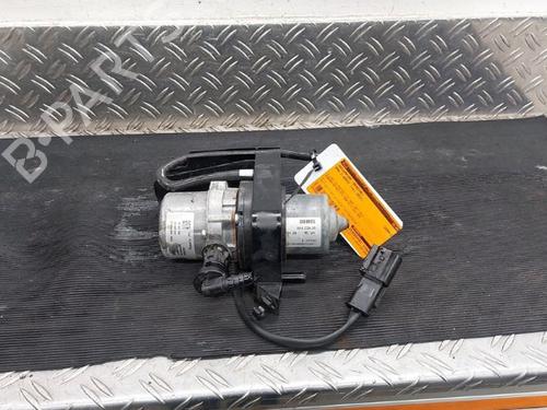 Used Vacuum pump BMW 3 (G20, G80, G28) 330 e Plug-in-Hybrid (292 hp) 32520213
