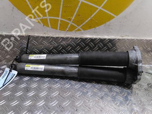 Used Right front shock absorber MERCEDES-BENZ GLC (X253) 300 4-matic (253.949) (245 hp) 26041957