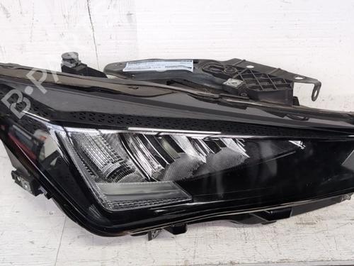 Phare droit SEAT LEON Sportstourer (KL8, KLD) 1.0 TSI (110 hp) 30922061