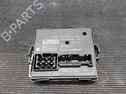 Used Electronic module VW GOLF VIII (CD1, DA1) 1.5 TSI (150 hp) 32520101