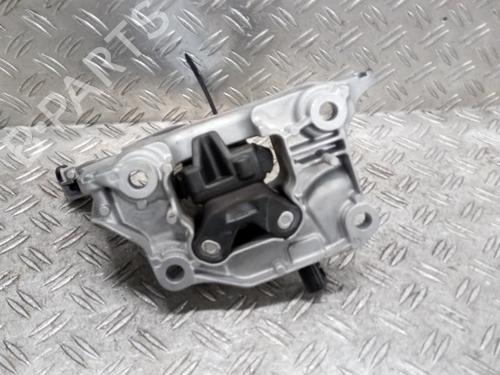 Used Gearbox mount PEUGEOT 208 II (UB_, UP_, UW_, UJ_) 1.5 BlueHDI 100 (102 hp) 26045885