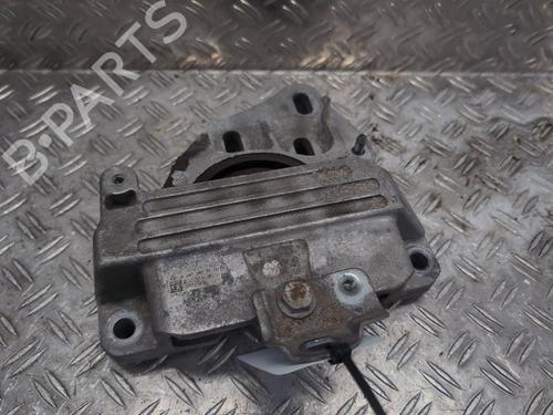 Used Engine mount MERCEDES-BENZ A-CLASS (W177) A 180 (177.084) (136 hp) 26044120