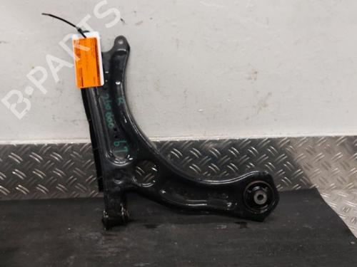 Used Right front suspension arm Right front suspension arm VW POLO VI (AW1, BZ1, AE1) 1.5 TSI (150 hp) 33844718 33844718