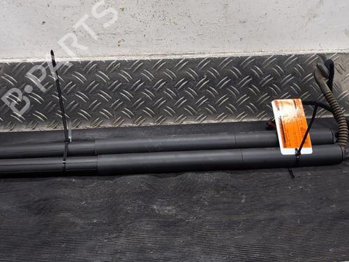 tailgate-lift-support-audi-a3-sportback-8ya-8yf-2019-36354054 main image