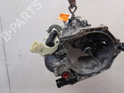 gearbox-peugeot-2008-i-cu_-2013-31627408 main image
