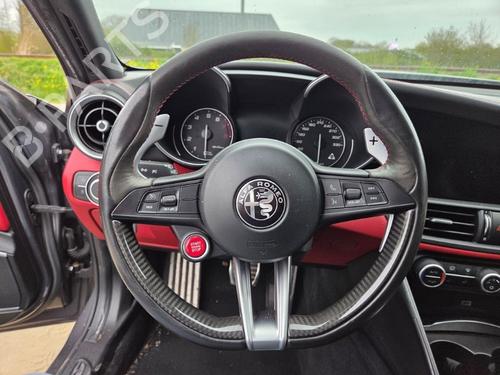 Used Steering wheel Steering wheel ALFA ROMEO GIULIA (952_) 2.9 Quadrifoglio (952AAM24) (510 hp) 33844810 33844810