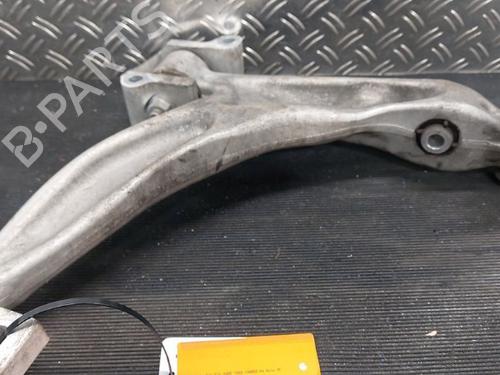 Used Left front suspension arm VOLVO V60 II (225) B3 Mild-Hybrid (177 hp) 33018453