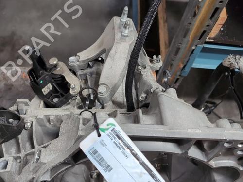Gearbox DACIA SANDERO II TCe 90 (B8M1, B8MA, B8AC) | BP28083294M3 - Image 2