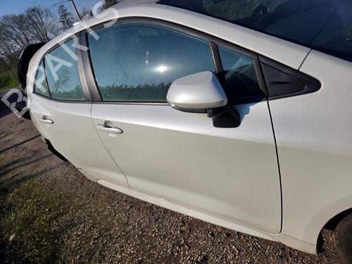 Used Right front door Right front door TOYOTA COROLLA Hatchback (_E21_, _EA1_, _EH1_) 1.2 (NRE210) (116 hp) 33717480 33717480