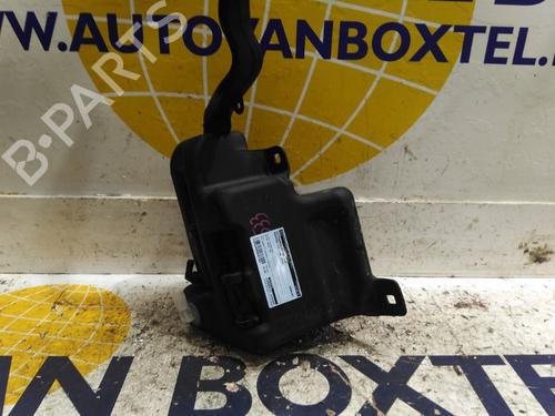 Used Windscreen washer tank MERCEDES-BENZ CLA Coupe (C117) CLA 180 CDI / d (117.312) (109 hp) 26041673