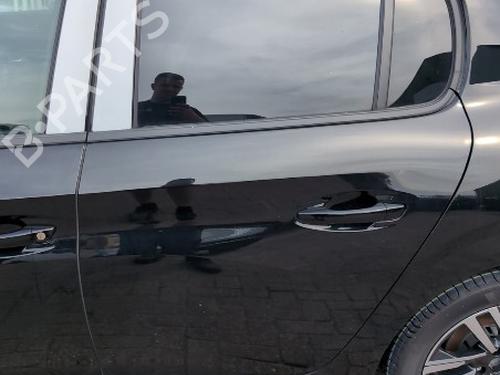Used Left rear door PEUGEOT 208 II (UB_, UP_, UW_, UJ_) 1.2 PureTech 100 (101 hp) 26043995