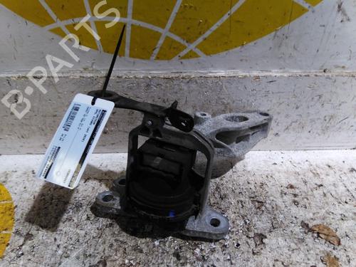 Used Engine mount OPEL VIVARO B Van (X82) 1.6 CDTI (05) (125 hp) 26041587