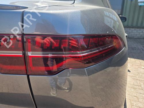 Used Right taillight Right taillight 37153872 37153872