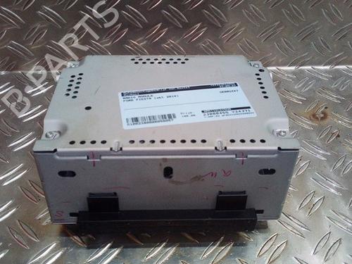 Used Radio FORD FIESTA VI (CB1, CCN) 1.0 (80 hp) 26041722