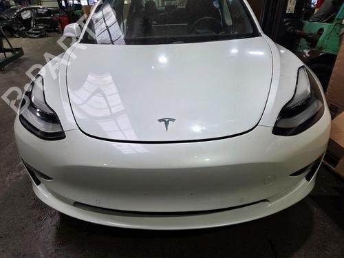 Used Full front Full front TESLA MODEL 3 (5YJ3) EV AWD (351 hp) 32404405 32404405