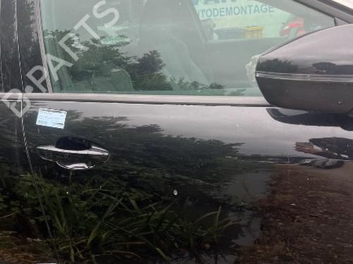 Used Right front door PEUGEOT 3008 II SUV (MC_, MR_, MJ_, M4_) 1.2 THP/ PureTech 130 (MRHNSM, MRHNSU, MRHNSJ, MRHNYW,... (131 hp) 26044123