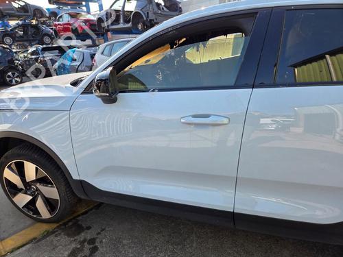 Used Left front door VOLVO C40 (539) Recharge (252 hp) 29539762