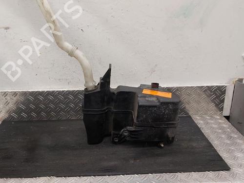 windscreen-washer-tank-vw-transporter-t6-van-sga-sgh-sha-shh-2015-2016-2017-2018-2019-2020-2021-2022-2023-2024-32215486 main image