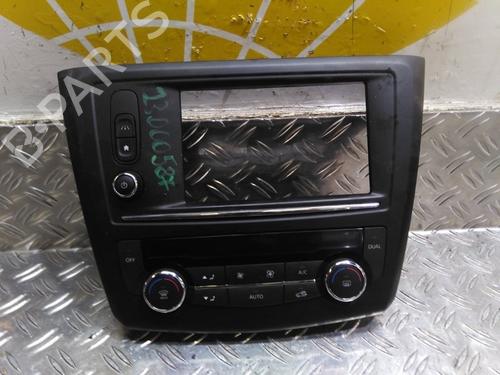 climate-control-renault-kadjar-ha_-hl_-2015-26041969 main image
