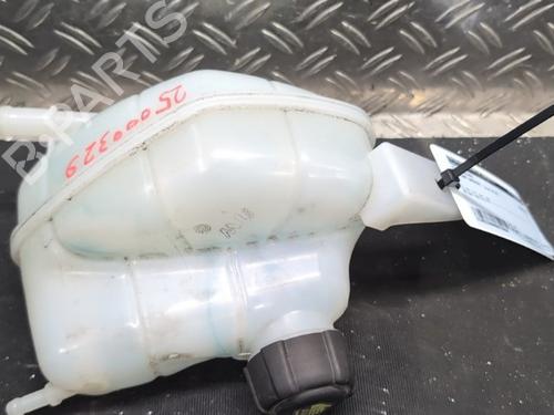 Used Expansion tank NISSAN QASHQAI II (J11, J11_) 1.3 DIG-T (160 hp) 27817803