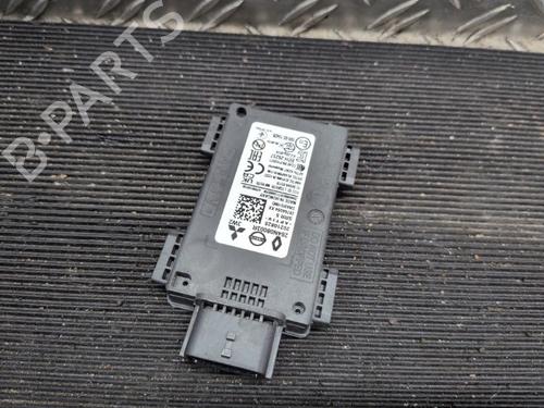 electronic-sensor-renault-megane-e-tech-suv-2021-33018400 main image