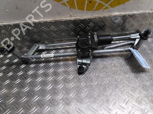 Used Front wipers mechanism VW TIGUAN (AD1, AX1) 1.5 TSI (150 hp) 26042243