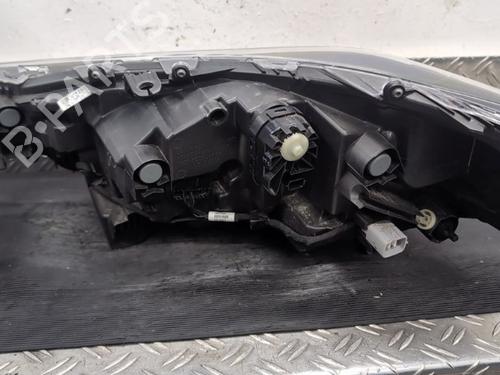 Right headlight TOYOTA COROLLA Estate (_E21_) 1.8 Hybrid (ZWE211W) | BP29749867C29 