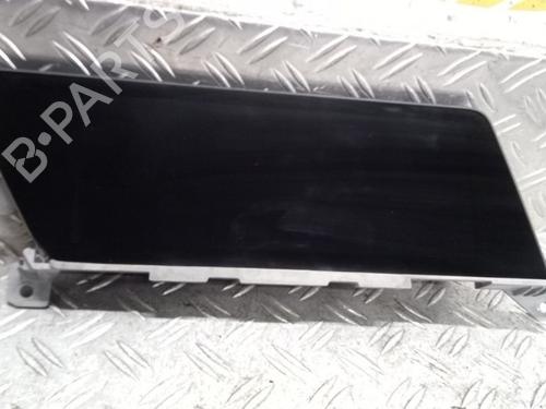 Used Display monitor BMW 1 (F40) 118 i (140 hp) 26043734