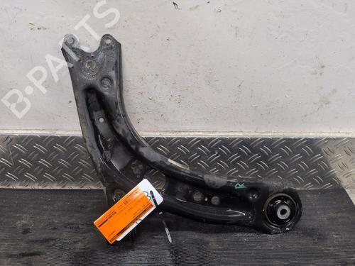 Used Right front suspension arm Right front suspension arm VW T-ROC (A11, D11) 1.5 TSI (150 hp) 34694804 34694804