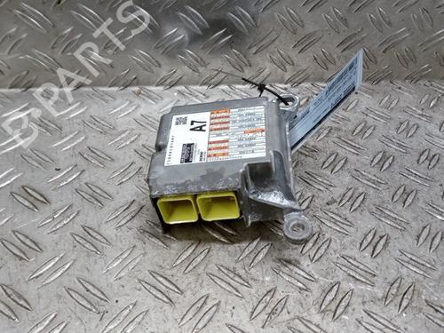 Kollisjonspute styreenhet TOYOTA AYGO X (_B7_) 1.0 VVT-i (KGB70) (72 hp) 26046936