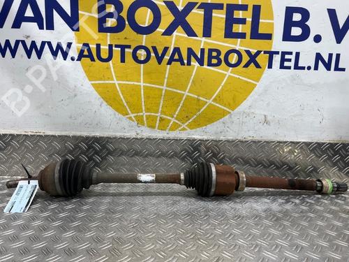 Used Right front driveshaft Right front driveshaft RENAULT TRAFIC III Van (FG_) 1.6 dCi 125 (FGMH) (125 hp) 26043877 26043877